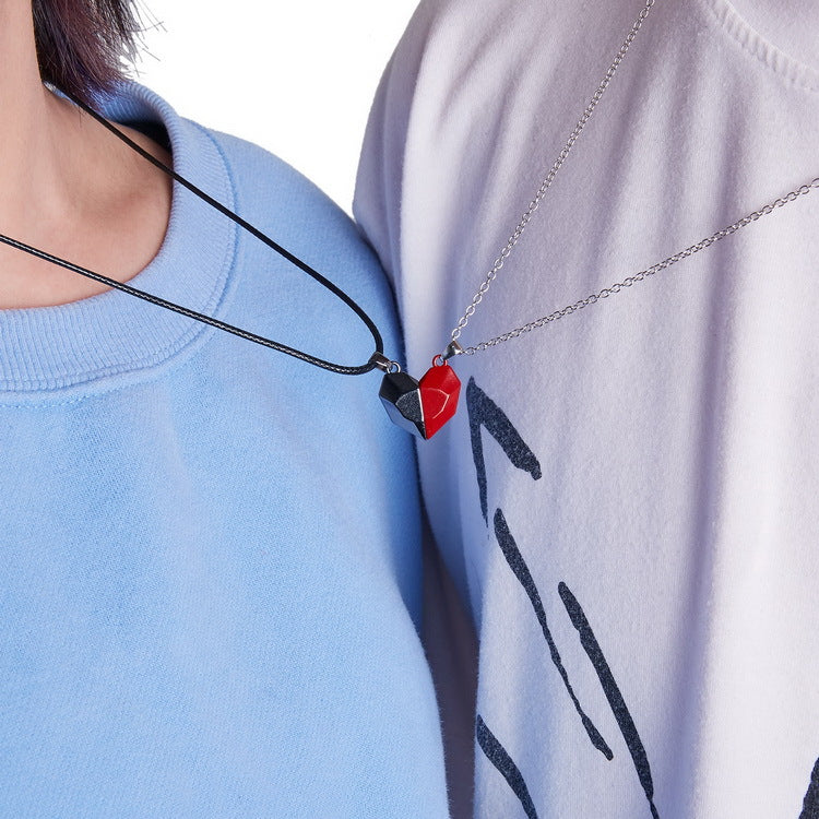 Hot Selling Magnetic Attracting Necklace